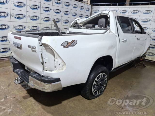 2019 TOYOTA HILUX CD 