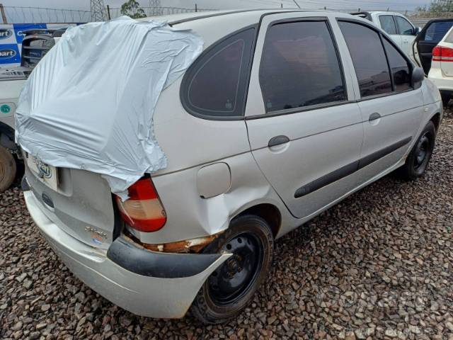 2010 RENAULT SCENIC 