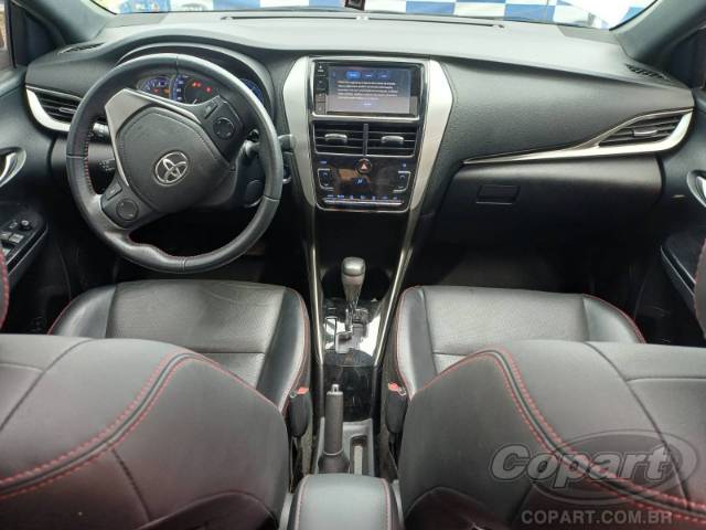 2021 TOYOTA YARIS 