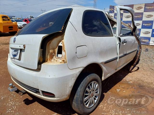 2015 FIAT PALIO 