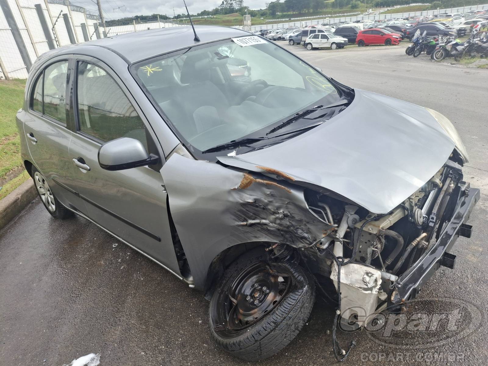 Veículo Nissan March NISSAN MARCH 2014 2014 em leilão