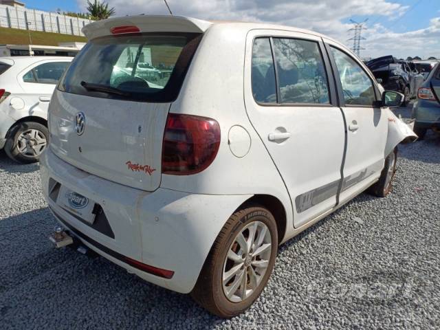 2014 VOLKSWAGEN FOX 