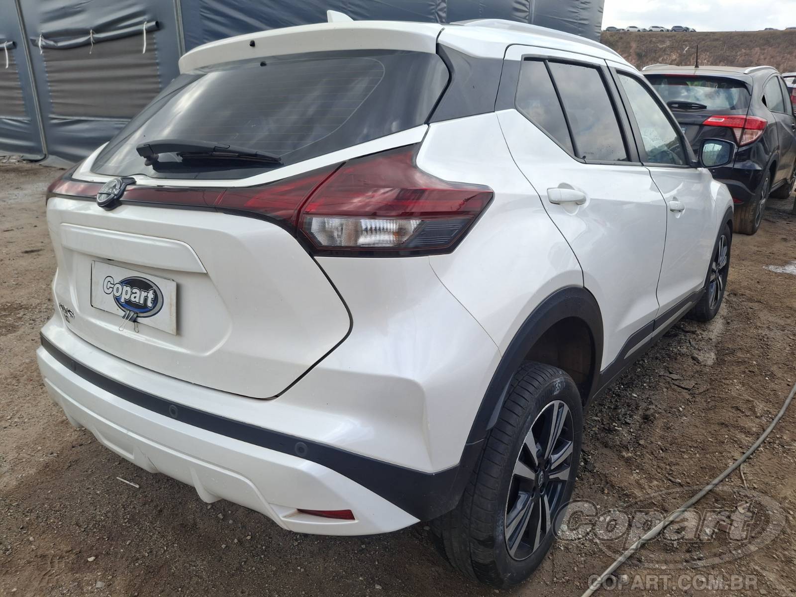 2023 NISSAN KICKS — foto 4 de 10