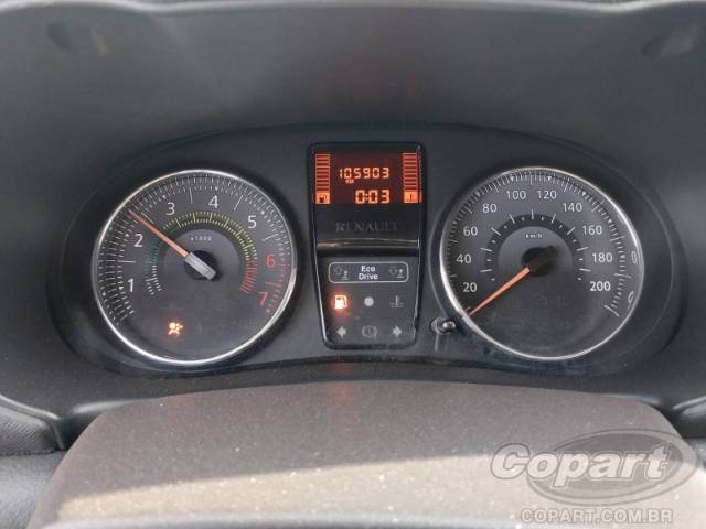 2016 RENAULT CLIO 