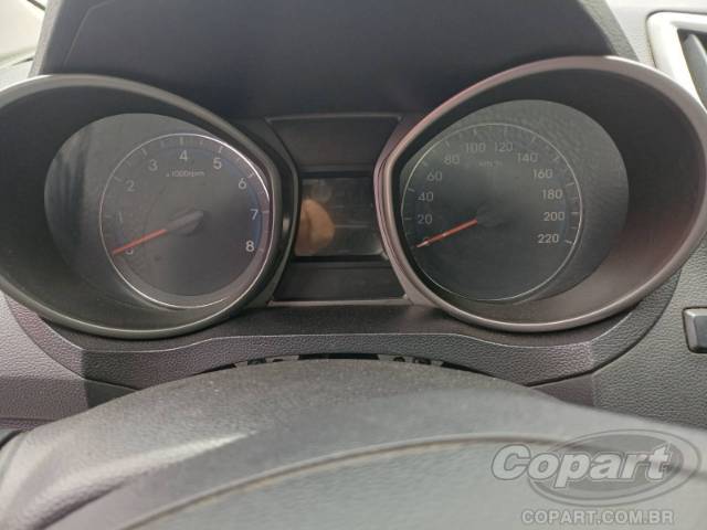 2015 HYUNDAI HB20 