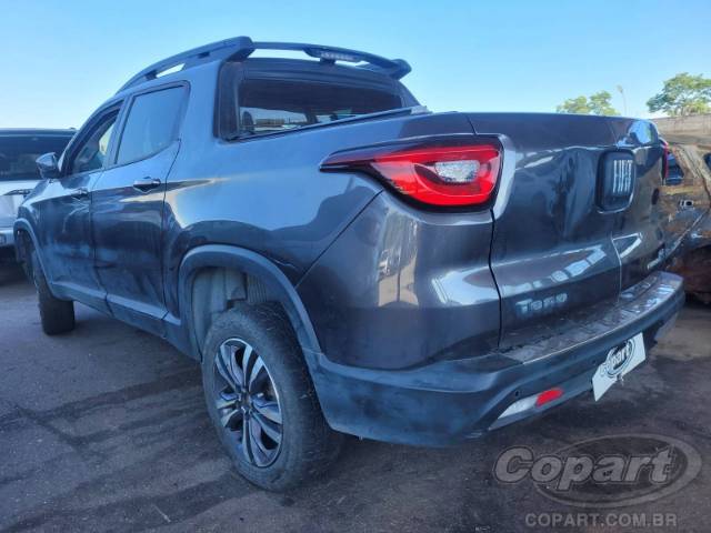 2022 FIAT TORO 