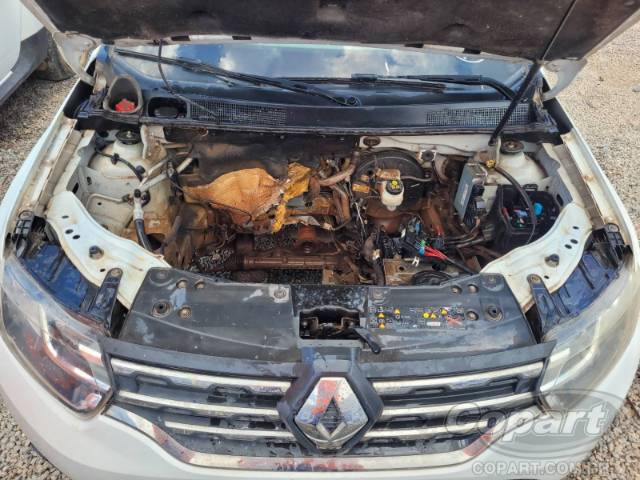 2021 RENAULT DUSTER 