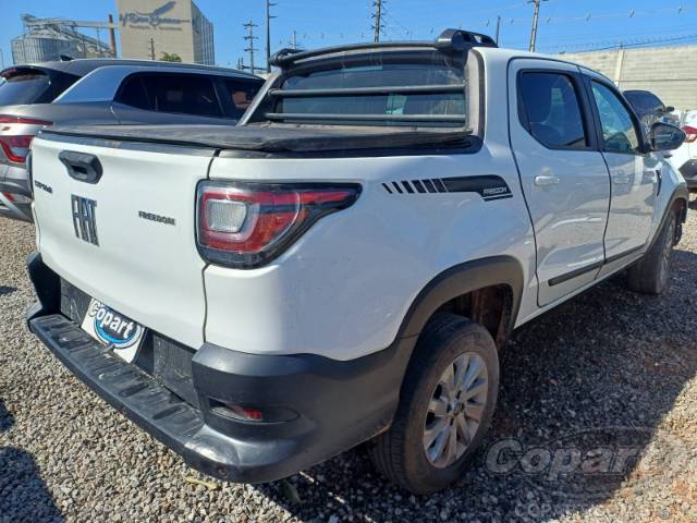 2022 FIAT STRADA CD 
