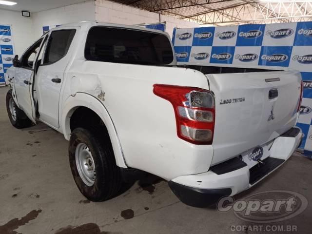 2023 MITSUBISHI L200 TRITON 