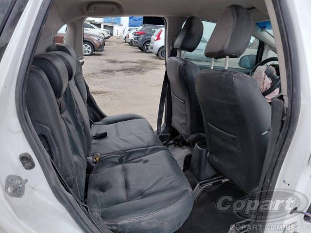 2016 HONDA FIT 
