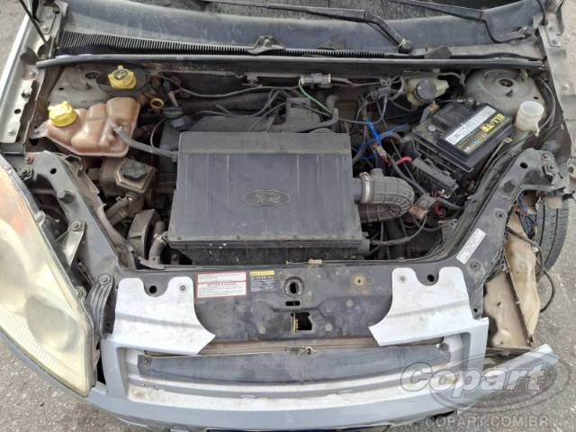 2008 FORD FIESTA SEDAN 