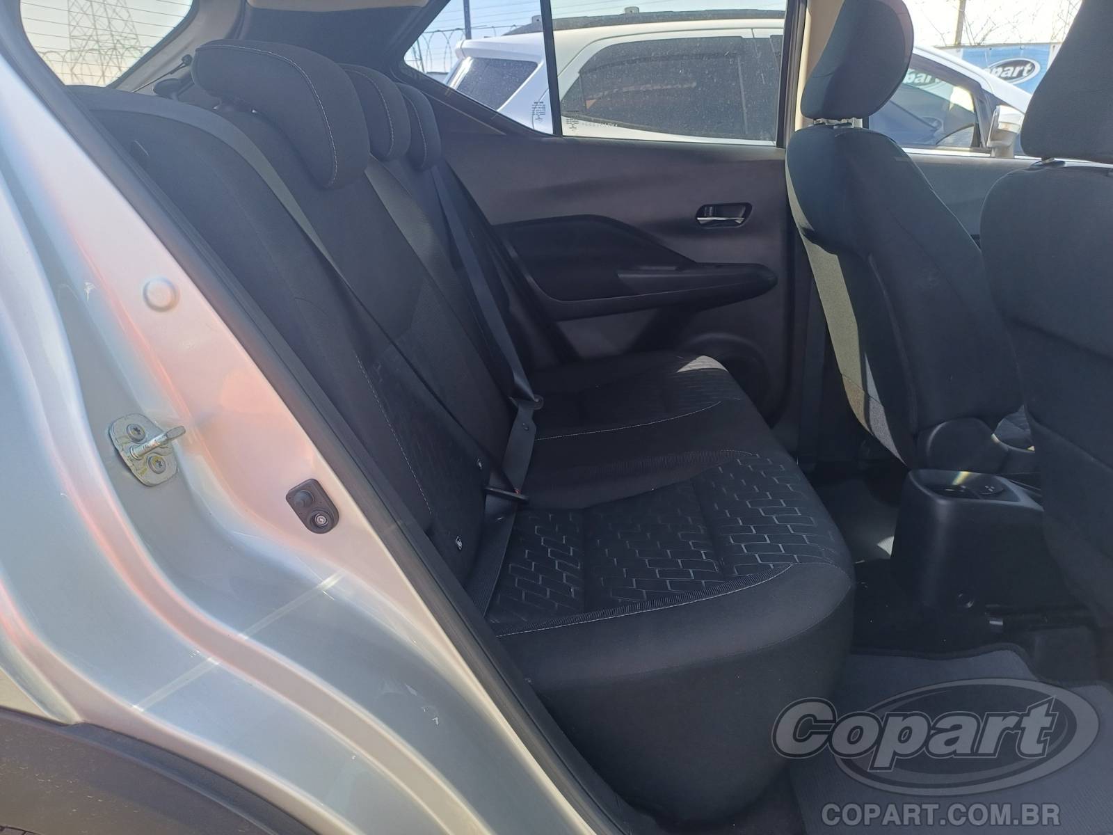 2022 NISSAN KICKS — foto 6 de 10
