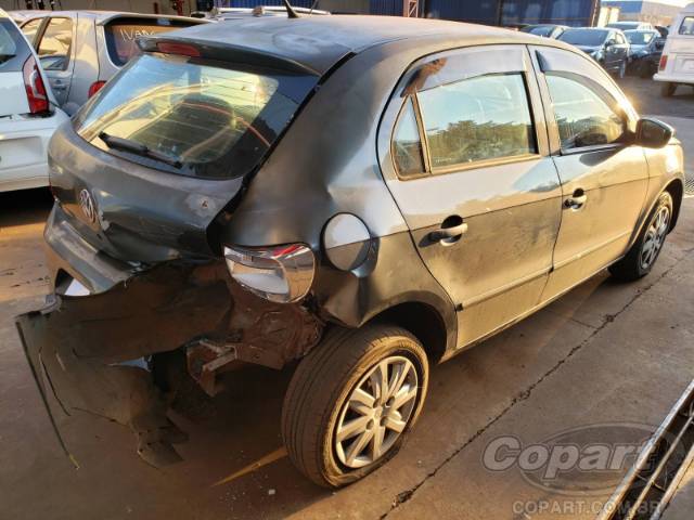2013 VOLKSWAGEN GOL 