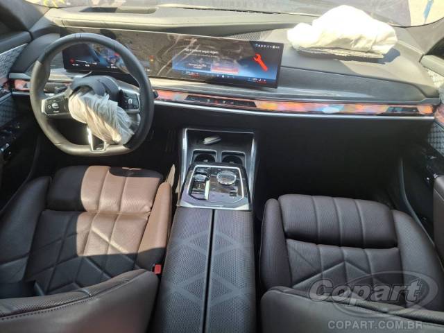 2024 BMW i7 