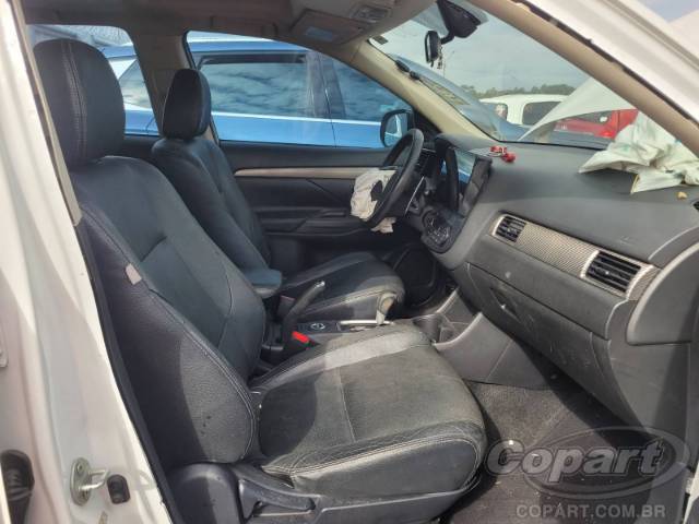 2014 MITSUBISHI OUTLANDER 