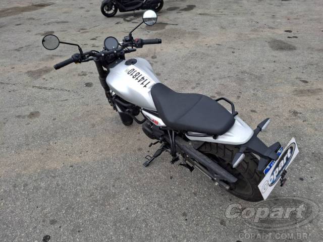 2026 ROYAL ENFIELD Guerrilla 