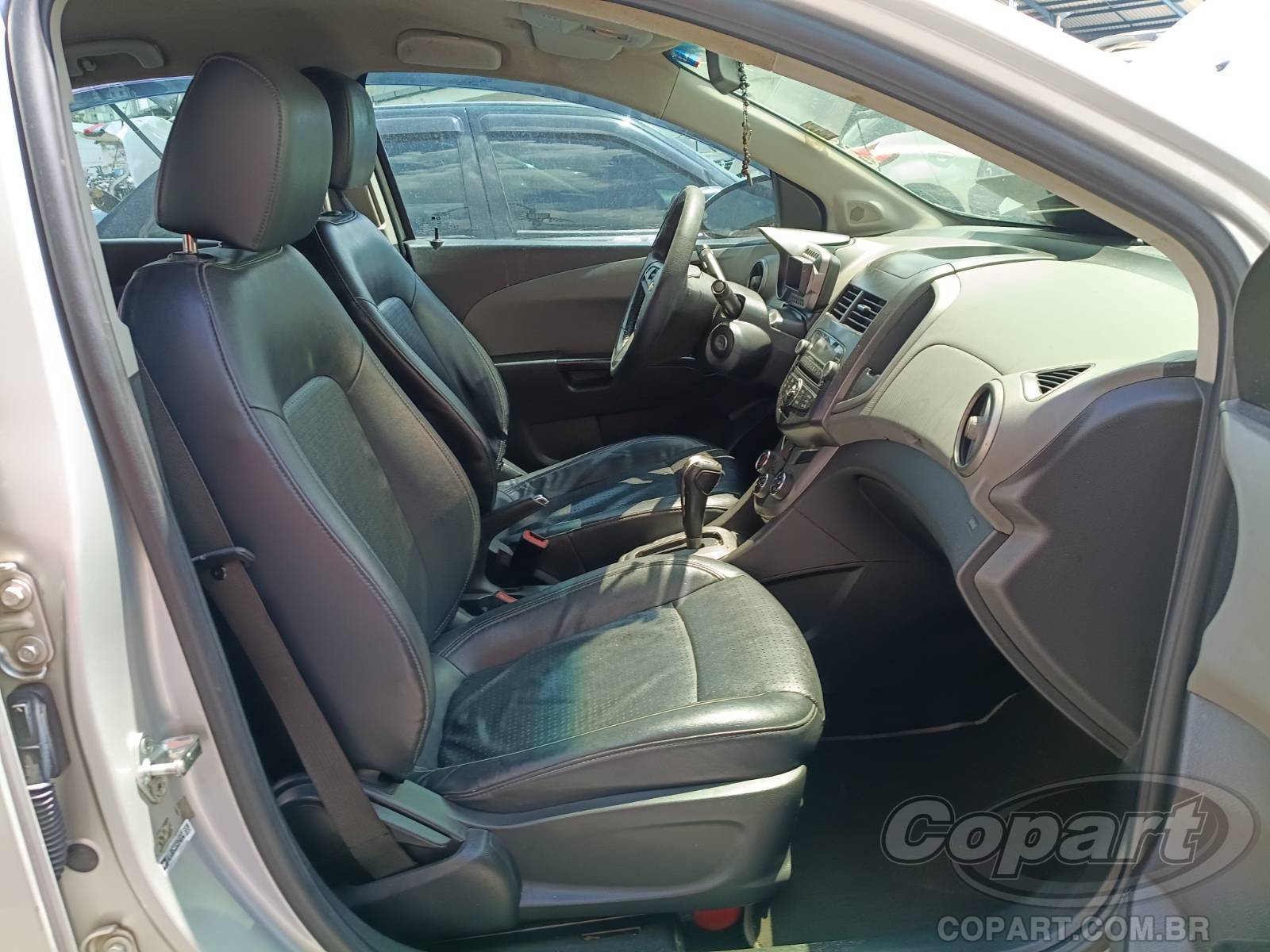 Foto 5: 2012 CHEVROLET SONIC SEDAN