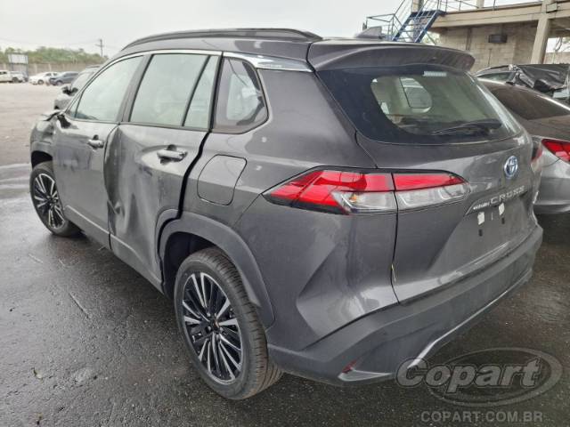 2026 TOYOTA COROLLA CROSS 