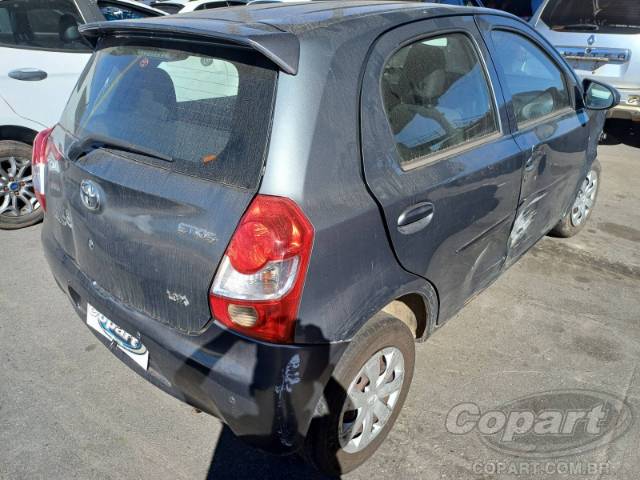 2015 TOYOTA ETIOS 