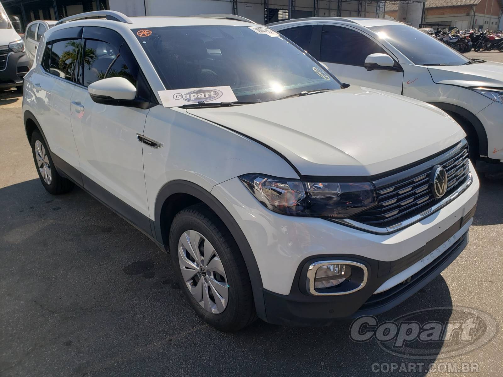 Veículo VW - VolksWagen T-Cross 2023 VOLKSWAGEN T-CROSS HIGHLINE 250 AT 1.4 16V TSI TURBO 2023 em leilão