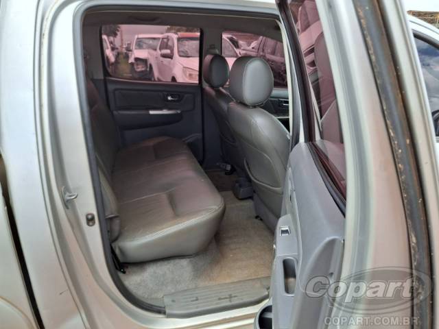 2013 TOYOTA HILUX CD 