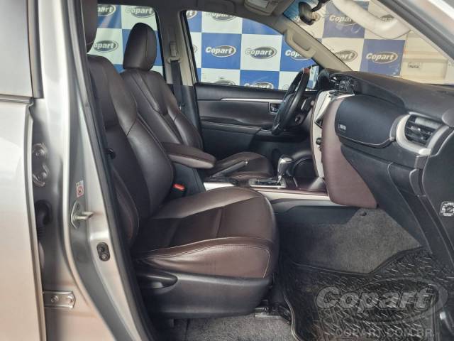 2018 TOYOTA HILUX SW4 