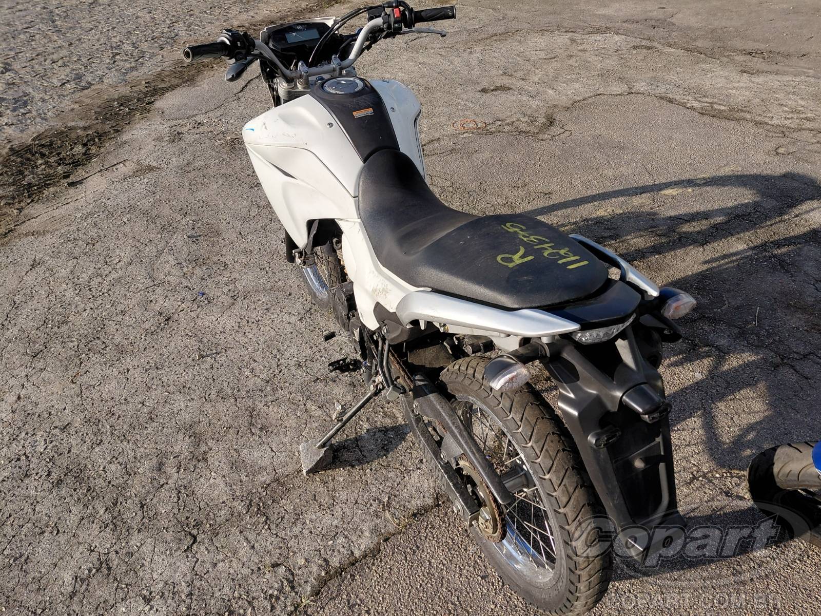 Foto 3: 2022 YAMAHA XTZ 250