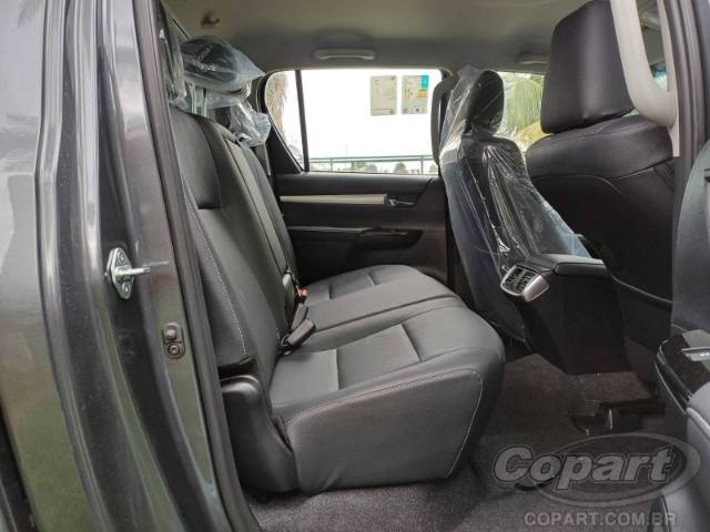 2024 TOYOTA HILUX CD 