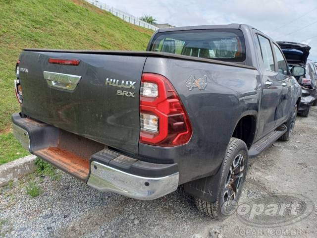 2025 TOYOTA HILUX CD 