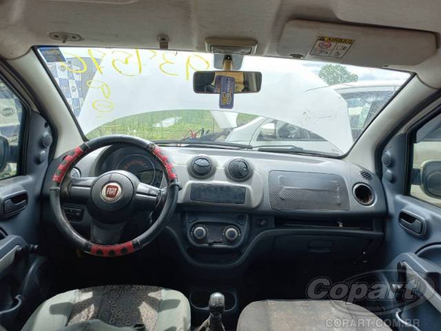 2016 FIAT UNO 