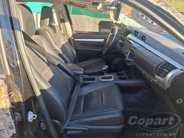 2023 TOYOTA HILUX CD 