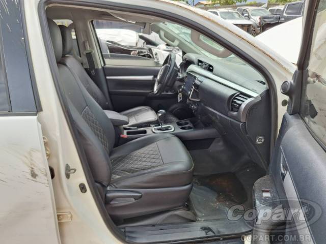 2022 TOYOTA HILUX CD 