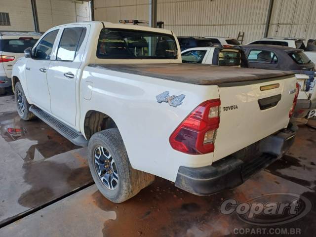 2022 TOYOTA HILUX CD 