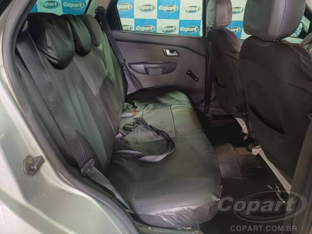 2014 FIAT PALIO WEEKEND 