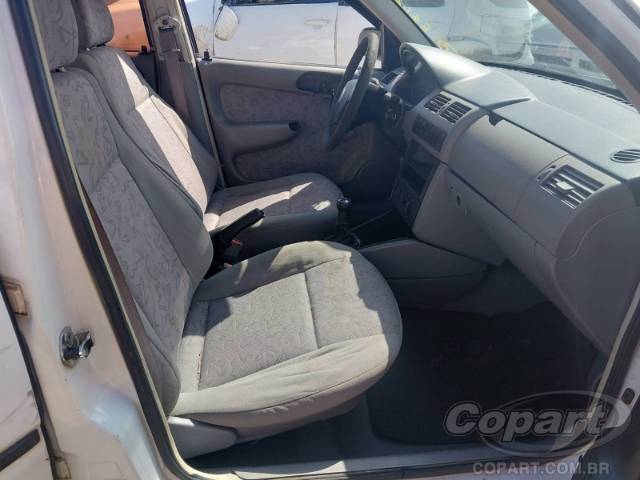 2000 VOLKSWAGEN GOL 
