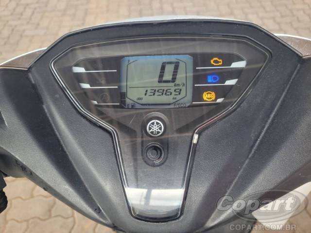 2025 YAMAHA FLUO 