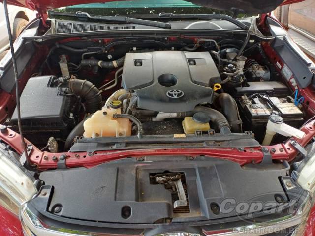 2016 TOYOTA HILUX CD 