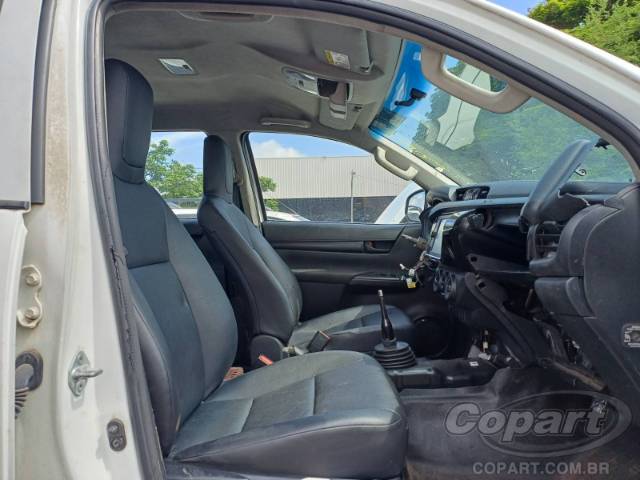 2022 TOYOTA HILUX CD 