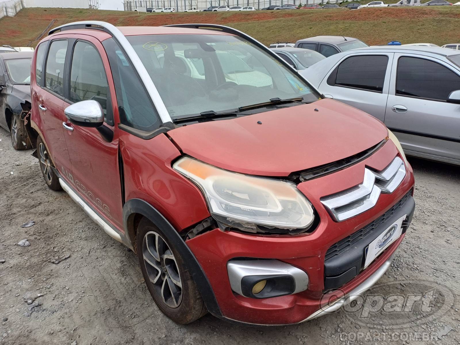 Veículo Peugeot C3 Aircross CITROEN C3 AIRCROSS EXCLUSIVE 1.6 16V 2011 2012 em leilão