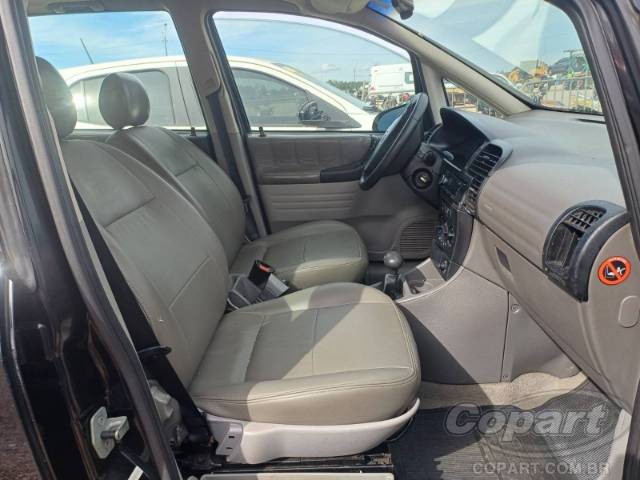 2004 CHEVROLET ZAFIRA 