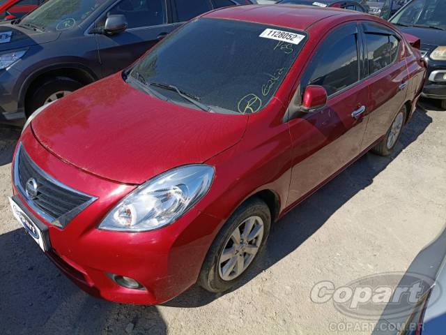 2014 NISSAN VERSA 