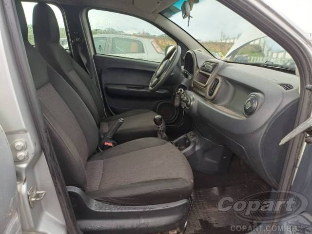 2017 FIAT MOBI 