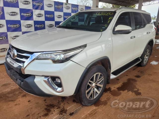 2020 TOYOTA SW4 