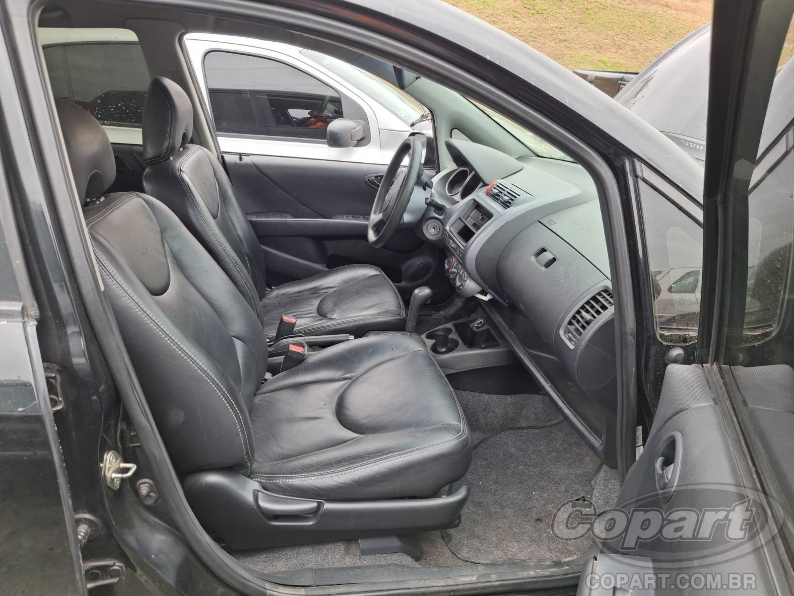 2005 HONDA FIT — foto 5 de 14