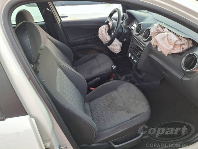 2014 VOLKSWAGEN GOL 