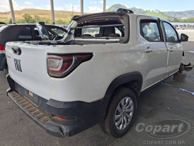 2025 FIAT STRADA CD 