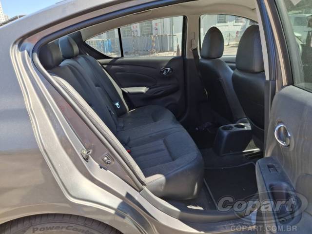 2017 NISSAN VERSA 