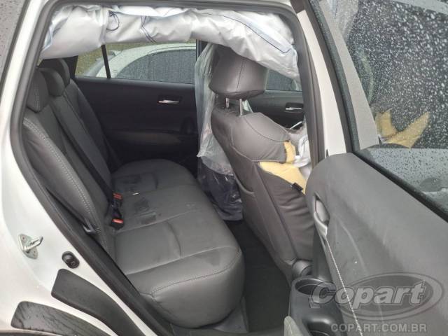 2026 TOYOTA COROLLA CROSS 