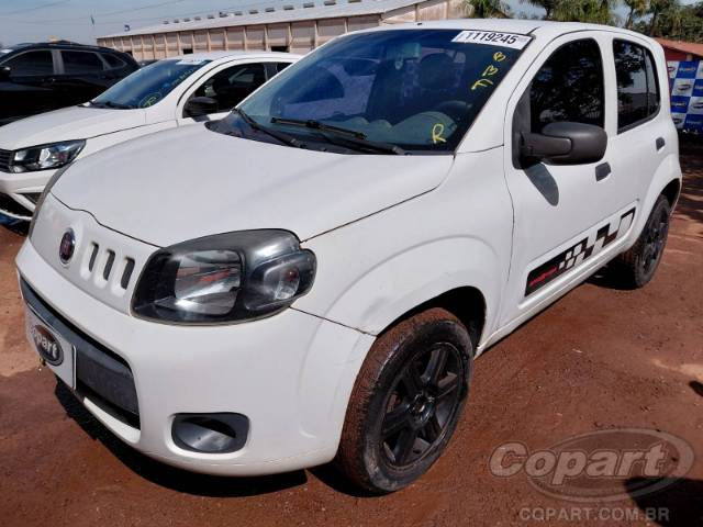 2016 FIAT UNO 