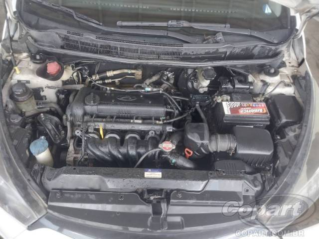 2014 HYUNDAI HB20S 